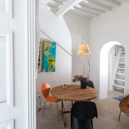 Eclectic & Artistic House In Tatil Evi Mykonos Town