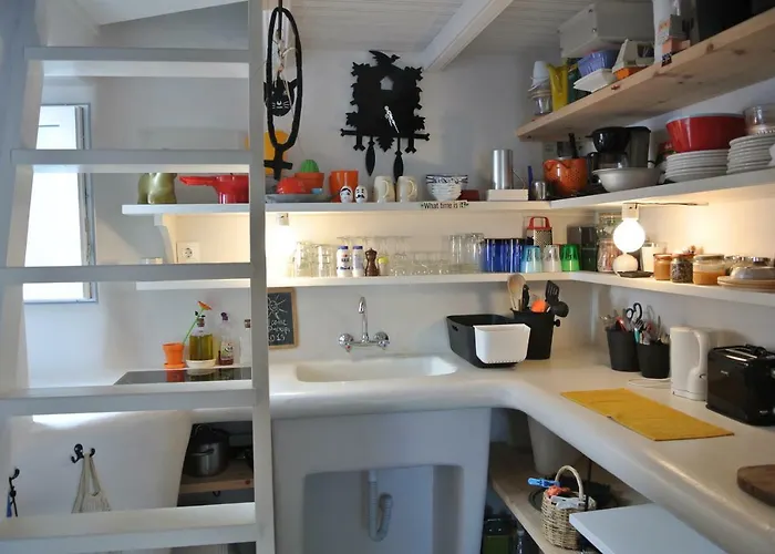 Eclectic & Artistic House In *